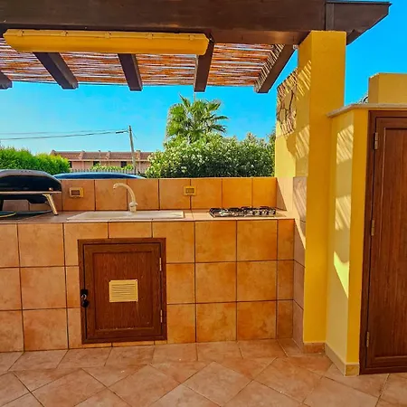 Lumia Campofelice Di Roccella